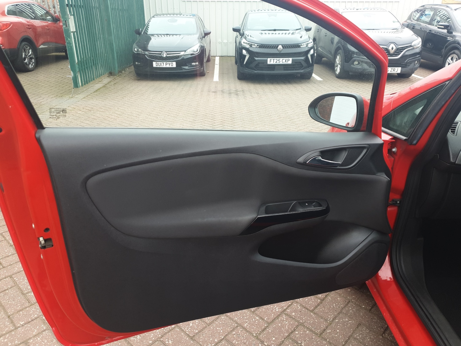 Used Vauxhall Corsa 2017 for sale - 77911329: Photo 11