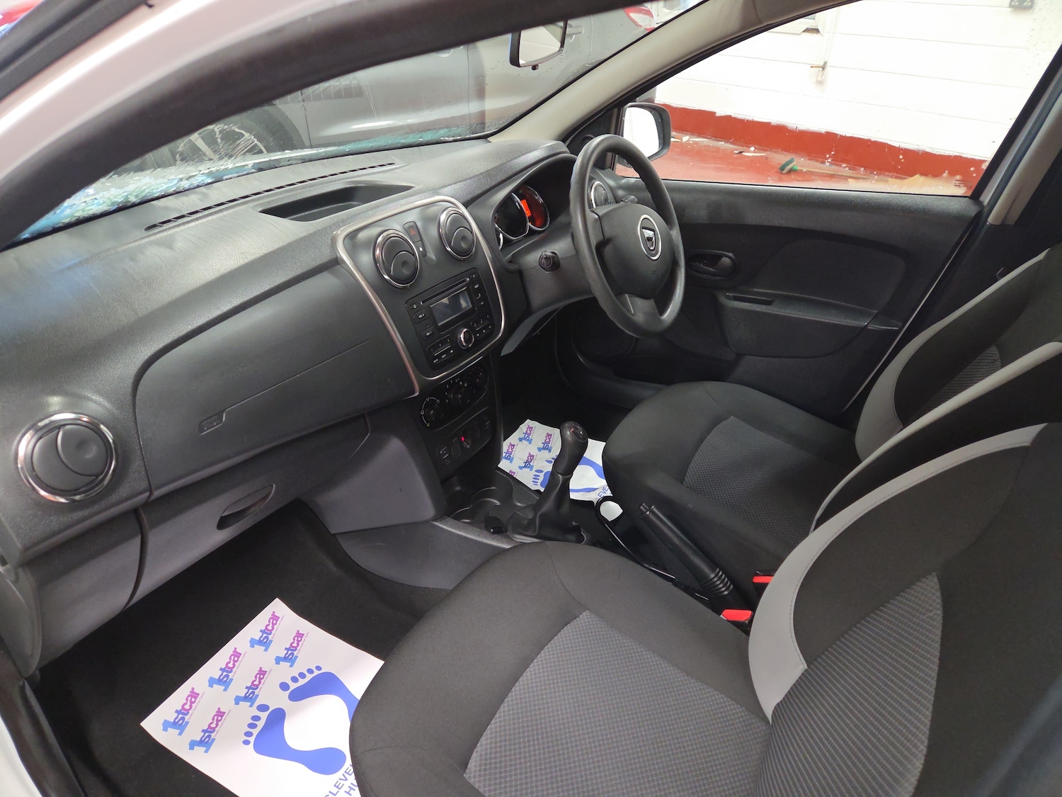 Used Dacia Logan MCV 2016 for sale - 76661122: Photo 2