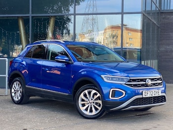 Used Volkswagen T-Roc 2022 for sale - 78420352: Photo