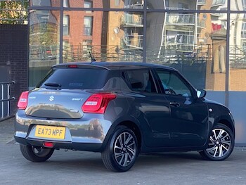 Used Suzuki Swift 2023 for sale - 78420393: Photo