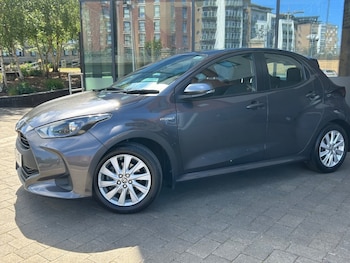 Used Toyota Yaris 2021 for sale - 78420382: Photo