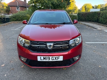 Used Dacia Sandero 2019 for sale - 76036015: Photo