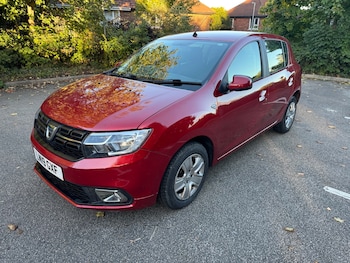 Used Dacia Sandero 2019 for sale - 76036015: Photo