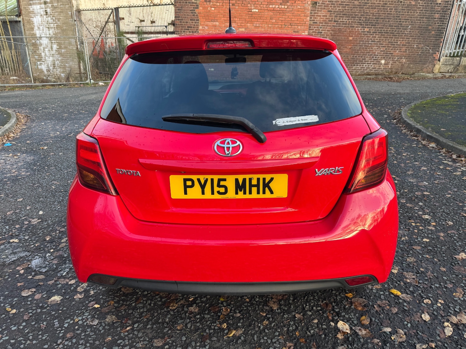 Used Toyota Yaris 2015 for sale - 76848919: Photo 5