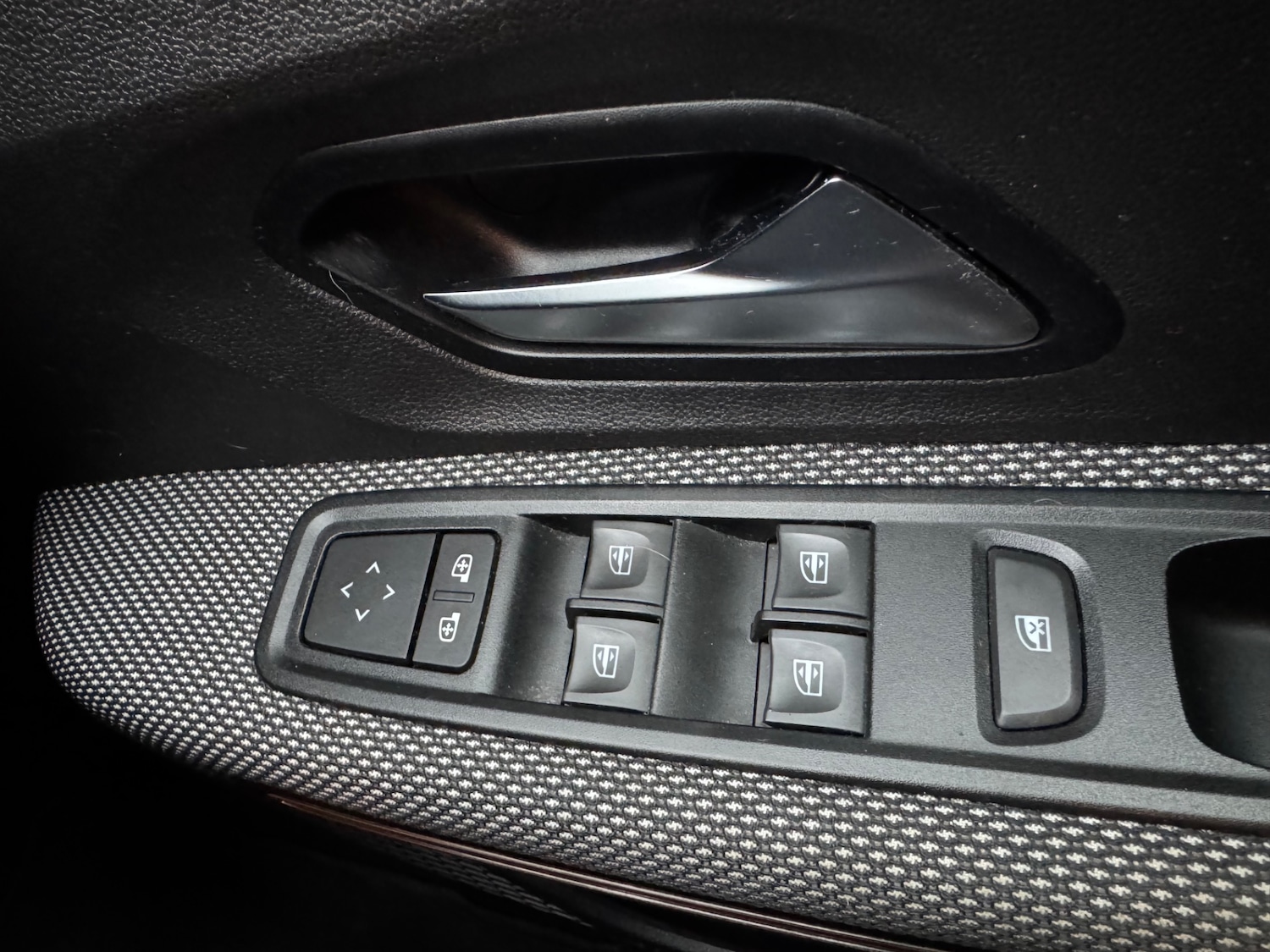 Used Dacia Sandero Stepway 2021 for sale - 77324645: Photo 18