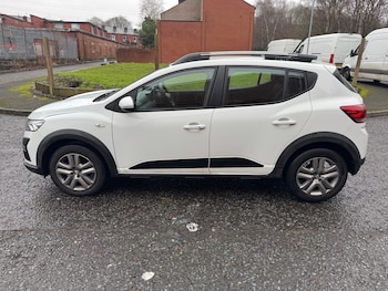 Used Dacia Sandero Stepway 2021 for sale - 77324645: Photo