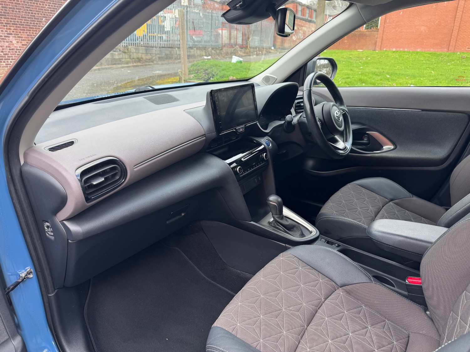 Used Toyota Yaris Cross 2022 for sale - 77852675: Photo 10