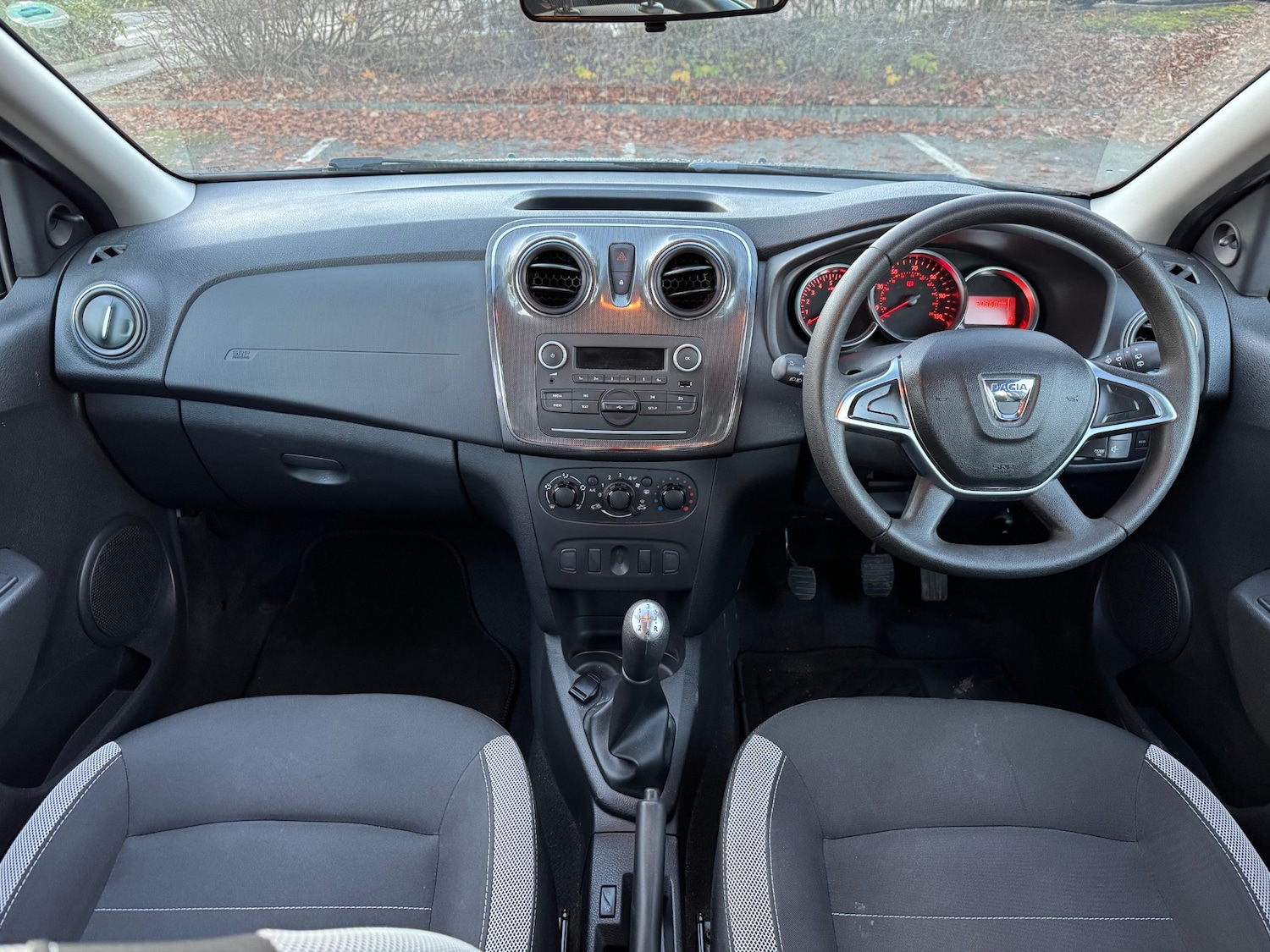 Used Dacia Sandero Stepway 2020 for sale - 76649773: Photo 13
