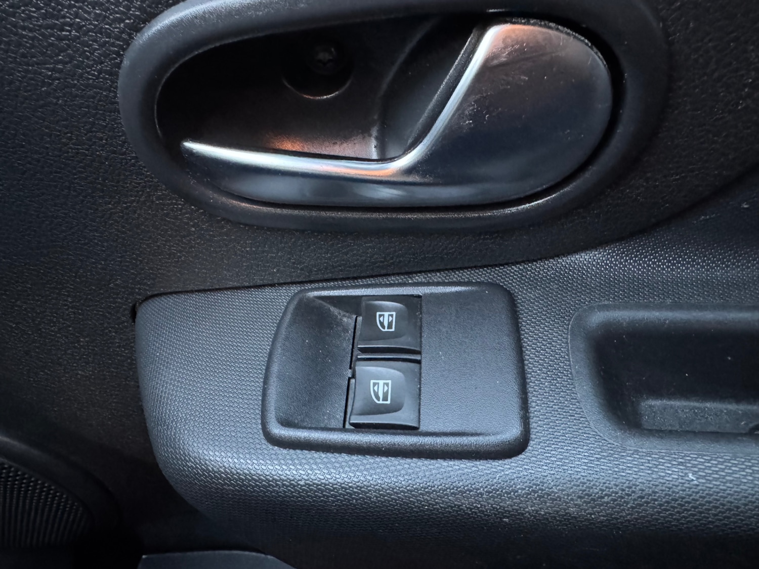 Used Dacia Sandero Stepway 2020 for sale - 76649773: Photo 17