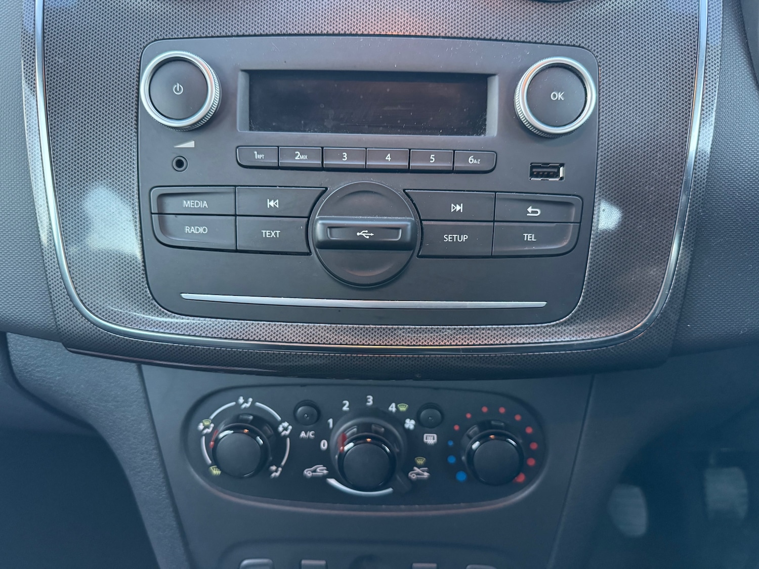 Used Dacia Sandero Stepway 2020 for sale - 76649773: Photo 18