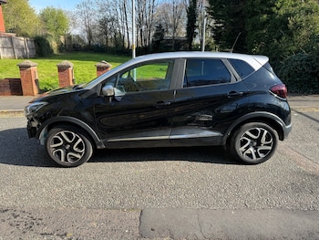 Used Renault Captur 2018 for sale - 78162971: Photo