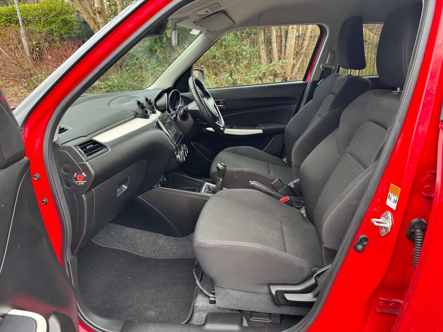 Used Suzuki Swift 2017 for sale - 77490248: Photo 9