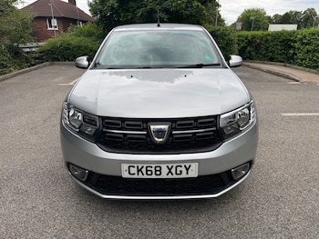 Used Dacia Sandero 2018 for sale - 79296377: Photo