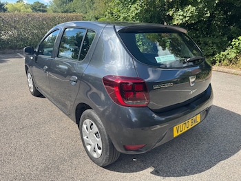 Used Dacia Sandero 2020 for sale - 79399777: Photo