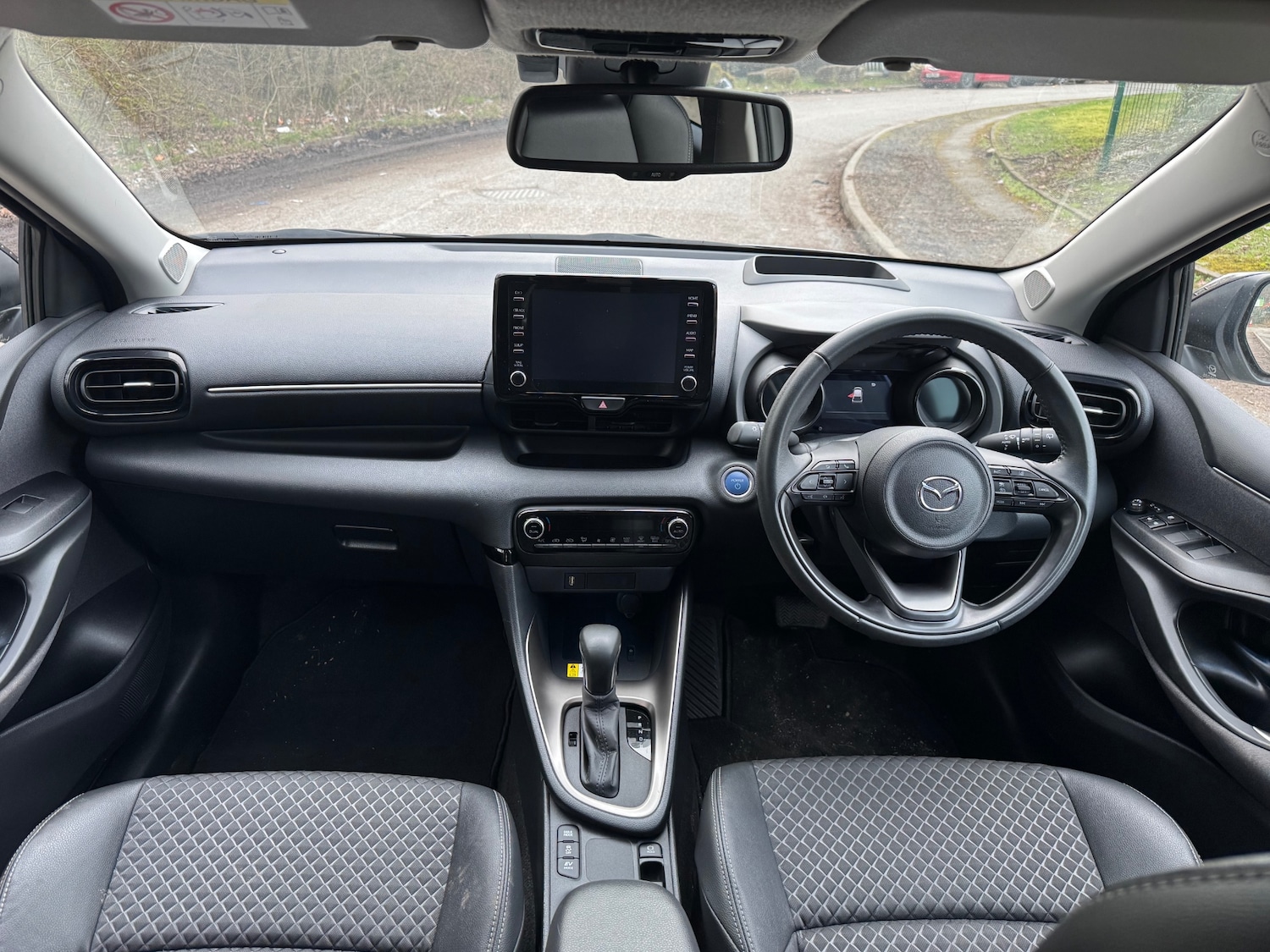 Used Mazda Mazda2 HYBRID 2023 for sale - 77852679: Photo 12