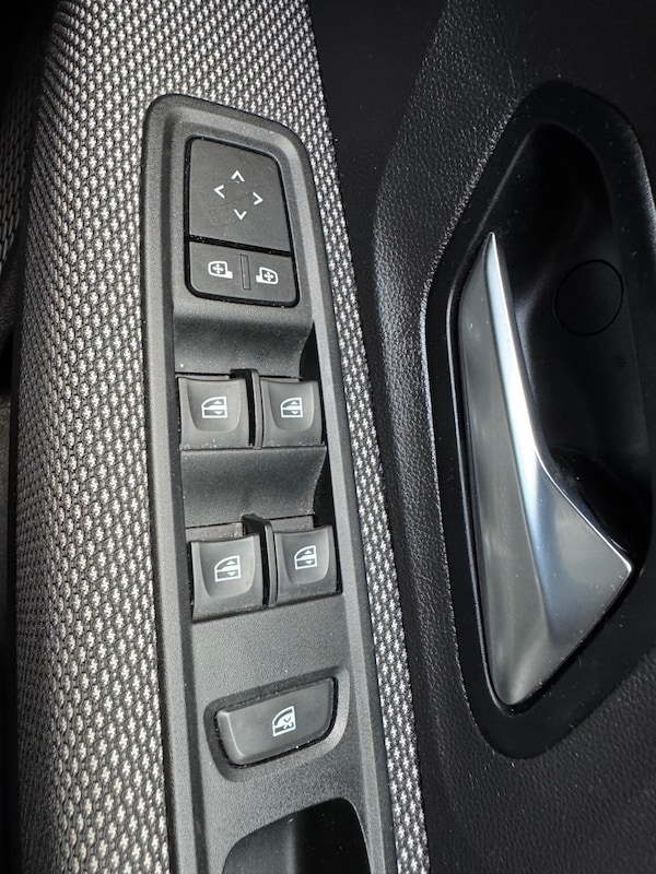 Used Dacia Sandero 2022 for sale - 76187202: Photo 15