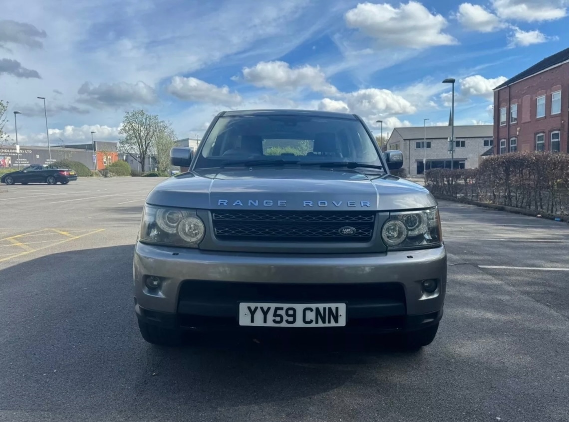 Used Land Rover Range Rover Sport 2009 for sale - 76664960: Photo 2