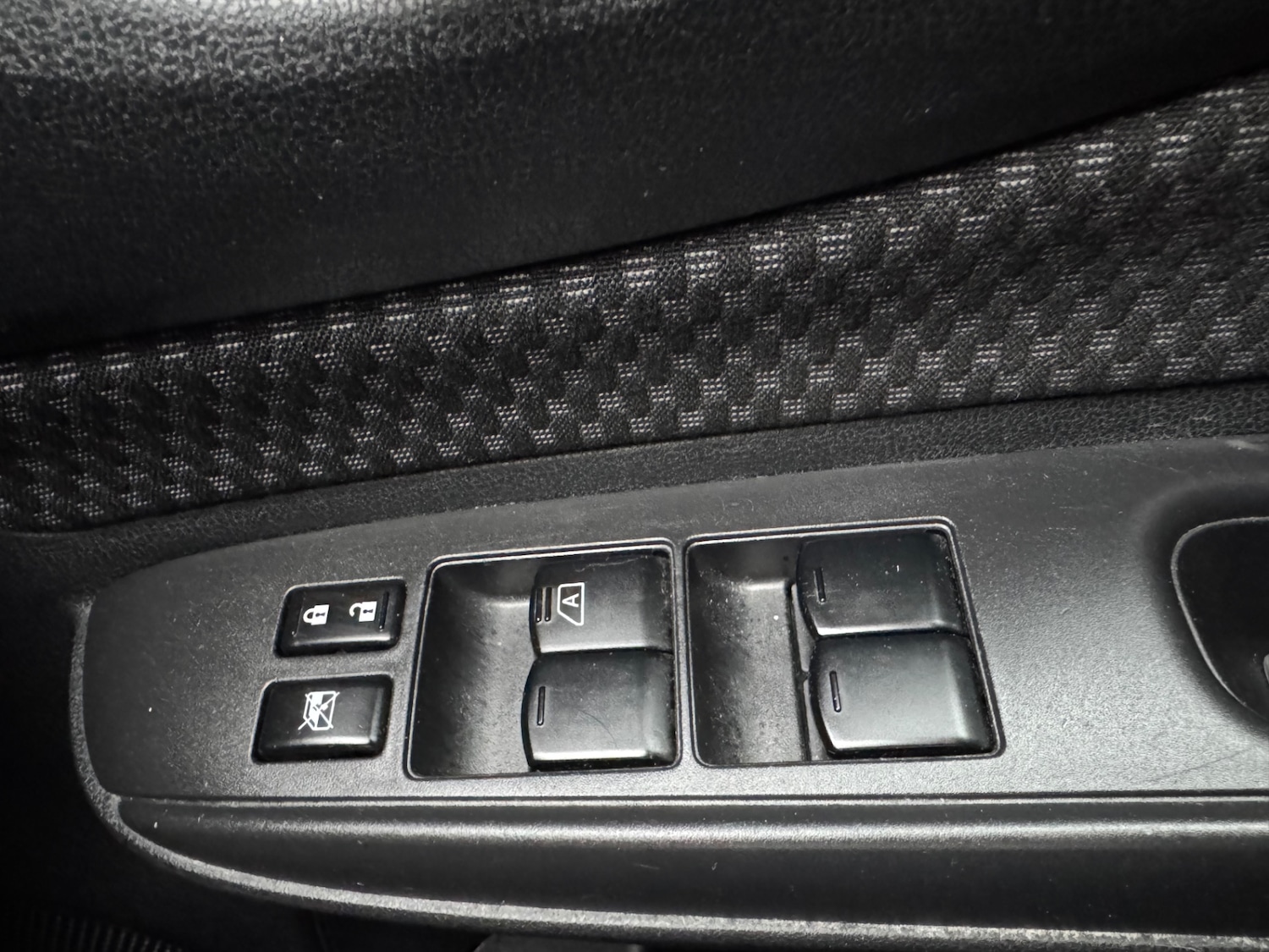 Used Nissan Note 2017 for sale - 76664937: Photo 15