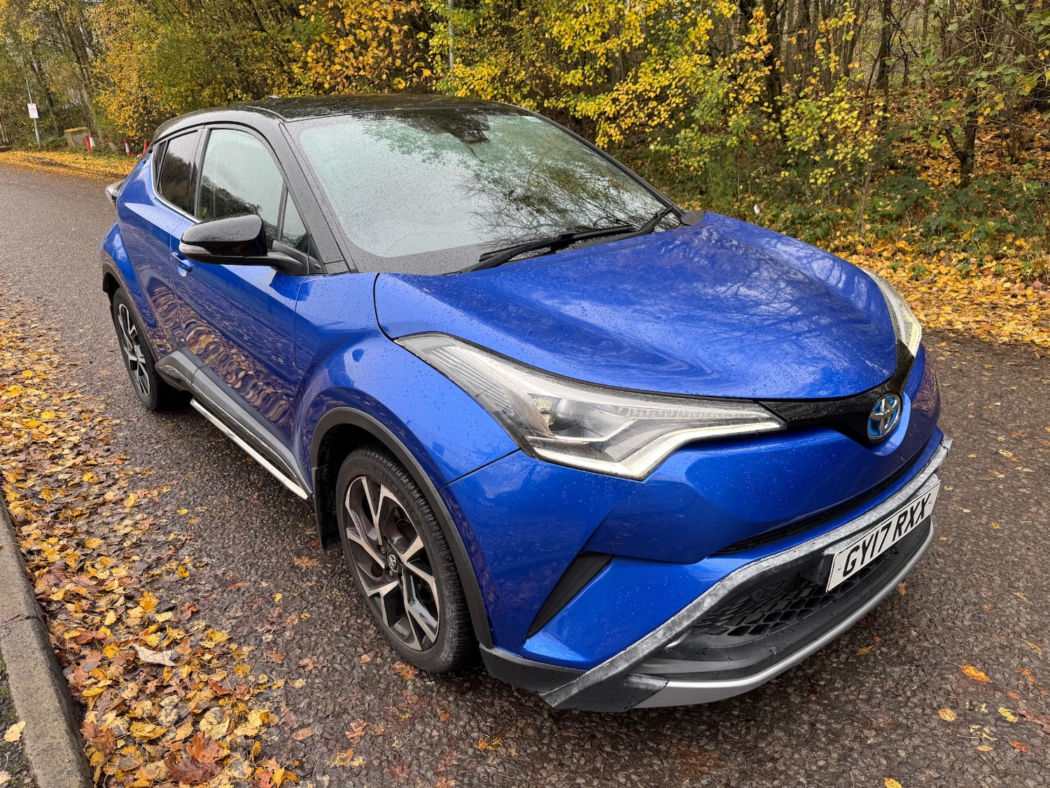 Used Toyota C-HR 2017 for sale - 76541628: Photo 1