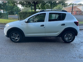 Used Dacia Sandero Stepway 2020 for sale - 78950489: Photo