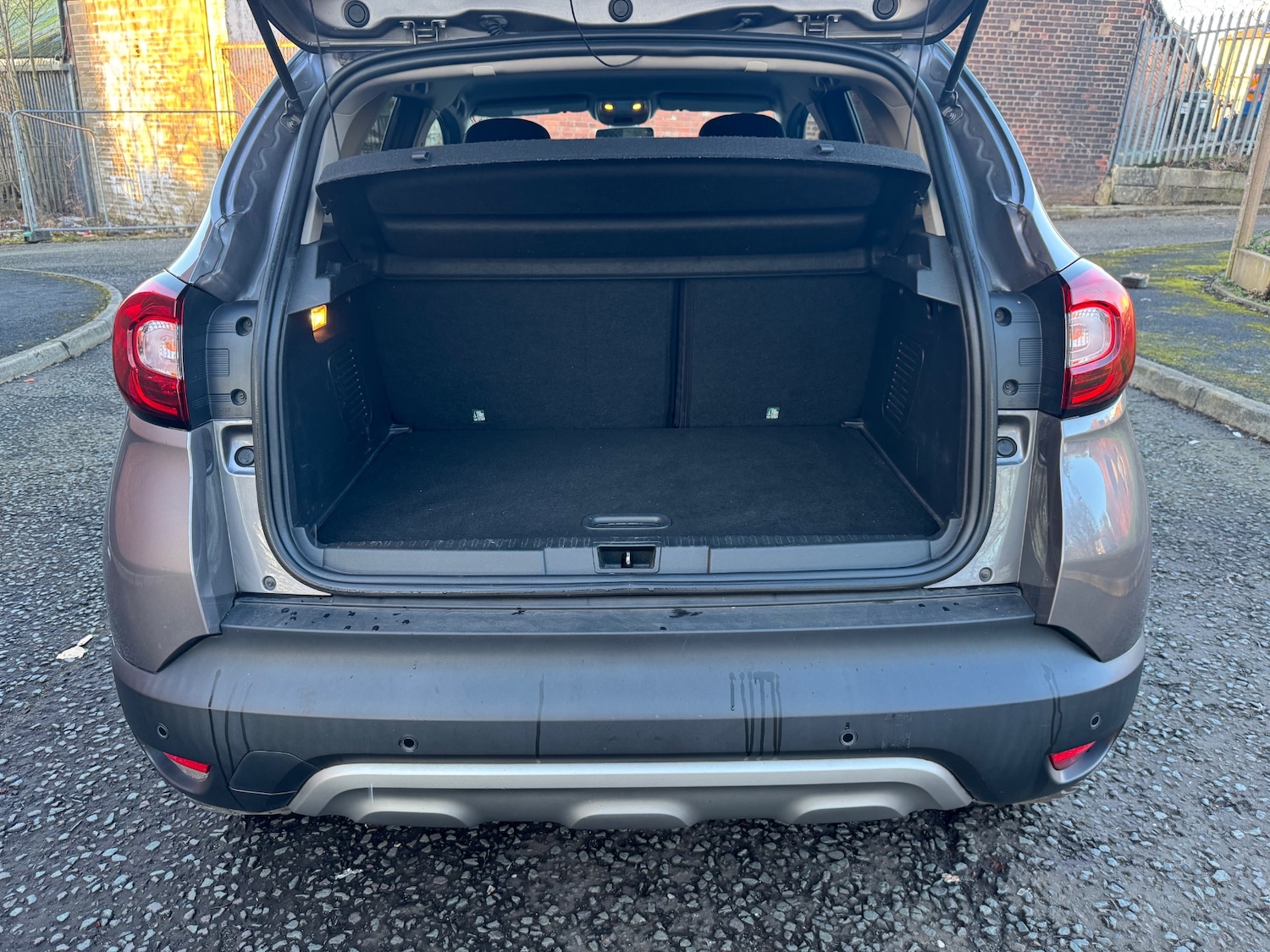 Used Renault Captur 2017 for sale - 77709216: Photo 12