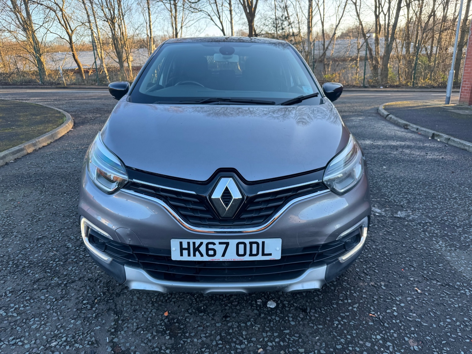 Used Renault Captur 2017 for sale - 77709216: Photo 2