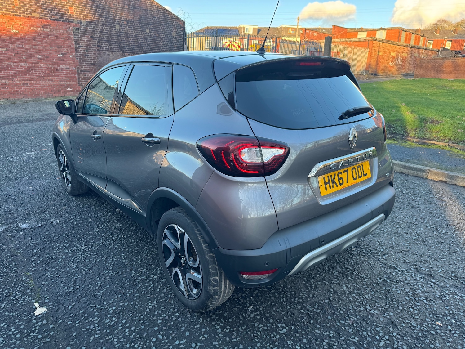 Used Renault Captur 2017 for sale - 77709216: Photo 5