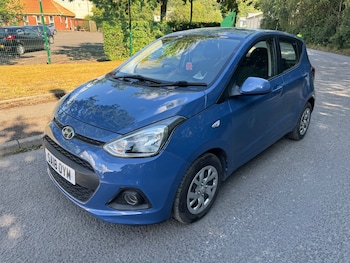Used Hyundai i10 2018 for sale - 79399956: Photo