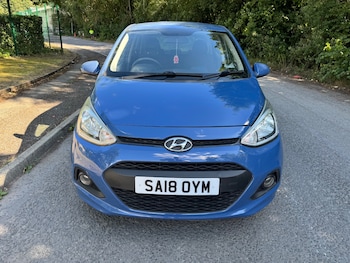 Used Hyundai i10 2018 for sale - 79399956: Photo