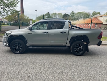Used Toyota Hilux 2019 for sale - 78459155: Photo