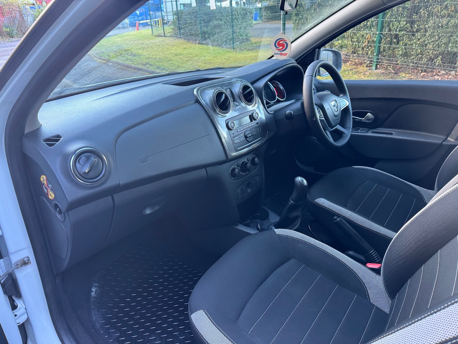 Used Dacia Sandero Stepway 2020 for sale - 76246470: Photo 10