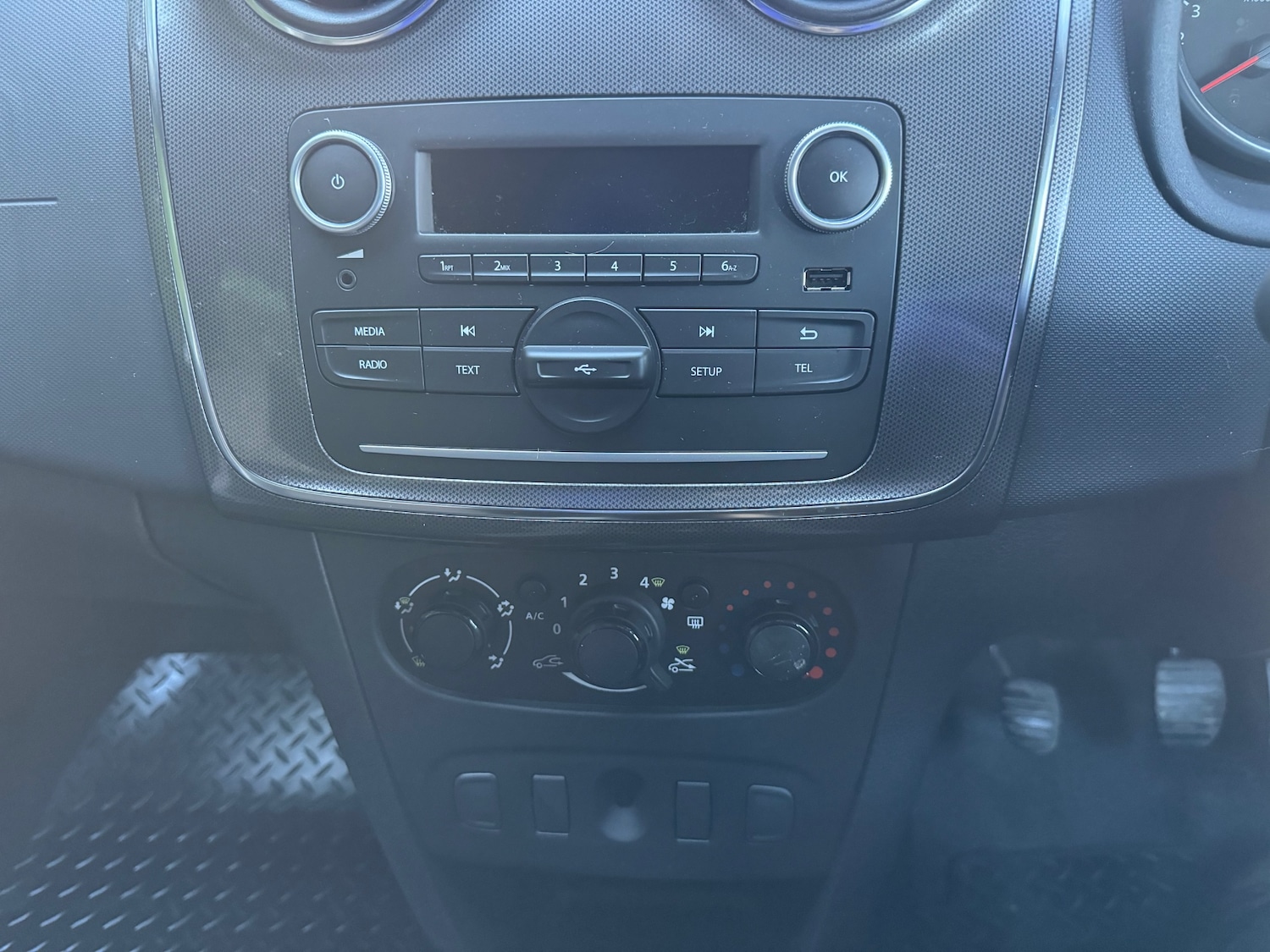 Used Dacia Sandero Stepway 2020 for sale - 76246470: Photo 16