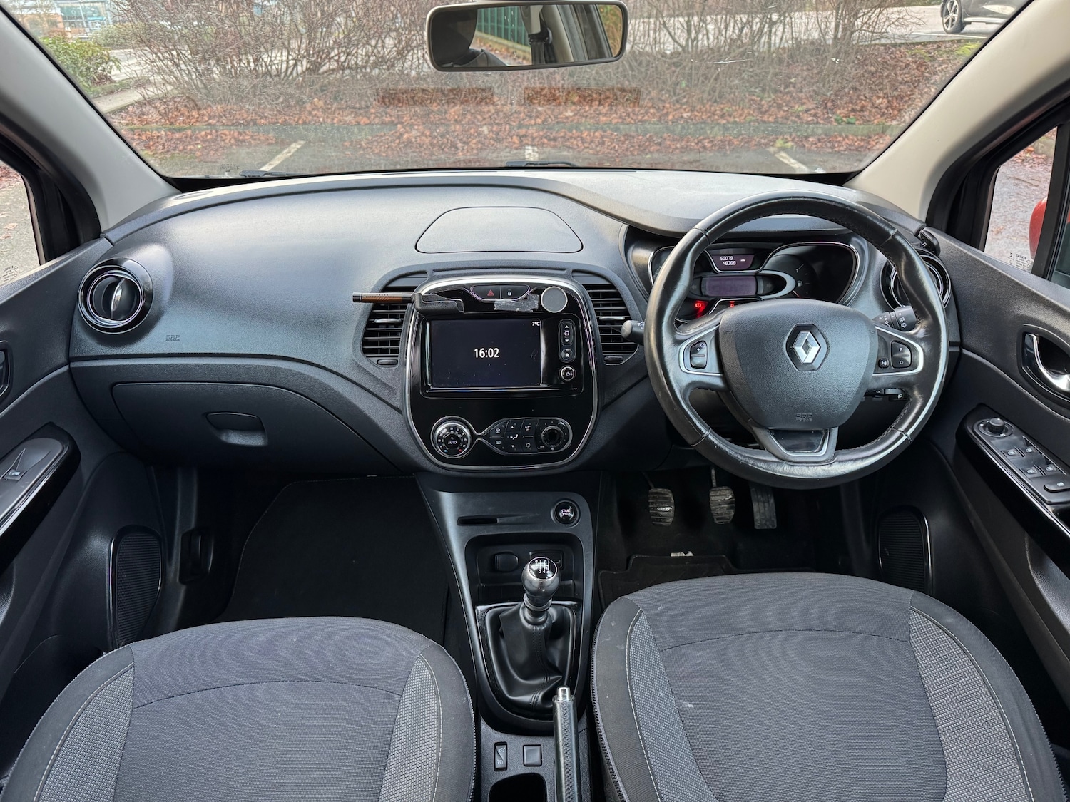 Used Renault Captur 2016 for sale - 77030049: Photo 10