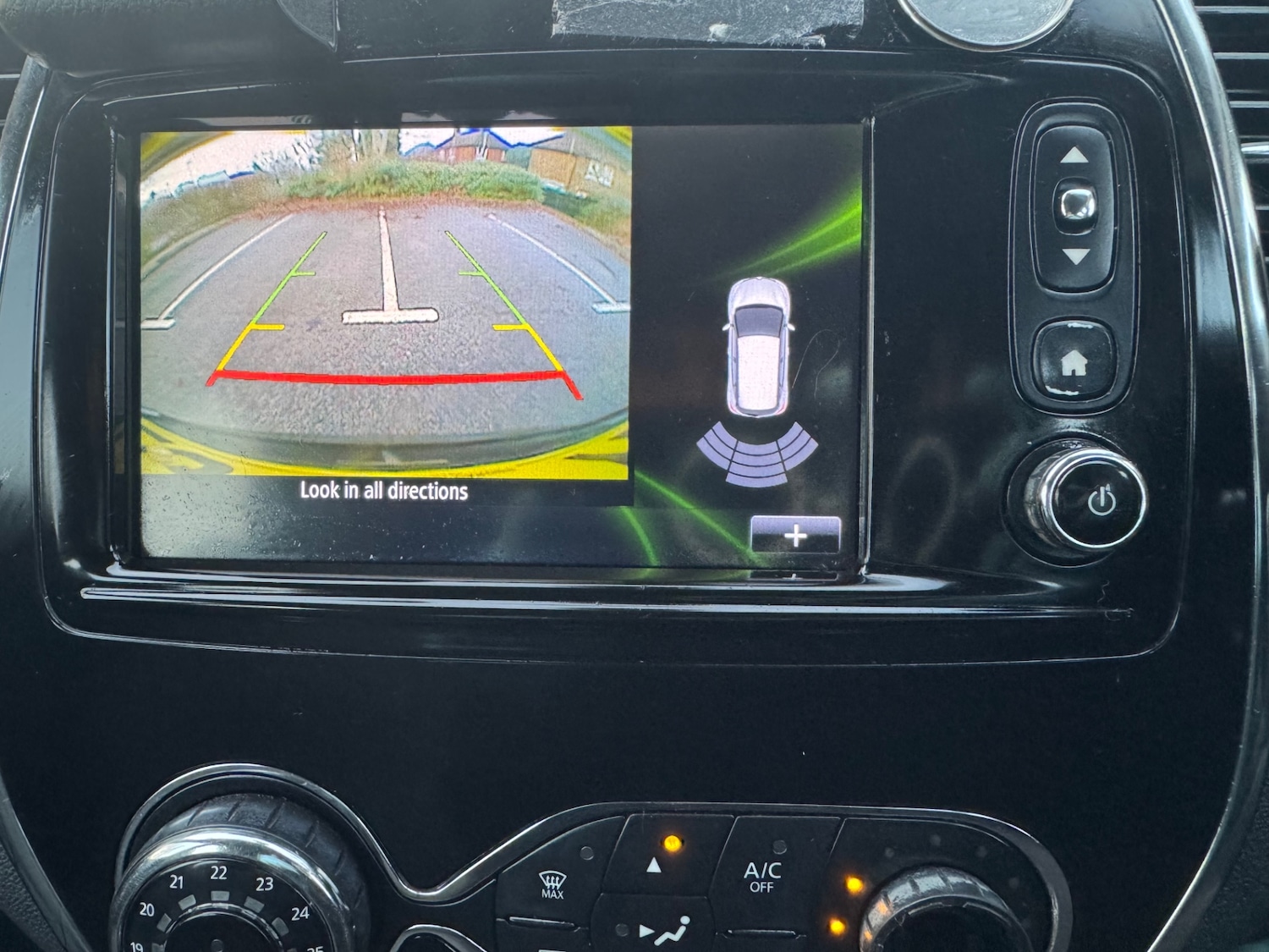 Used Renault Captur 2016 for sale - 77030049: Photo 16