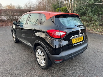 Used Renault Captur 2016 for sale - 77030049: Photo