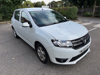 Used Dacia Sandero 2016 for sale - 75914695: Photo