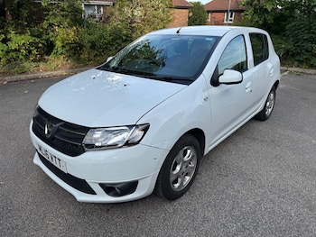 Used Dacia Sandero 2016 for sale - 75914695: Photo