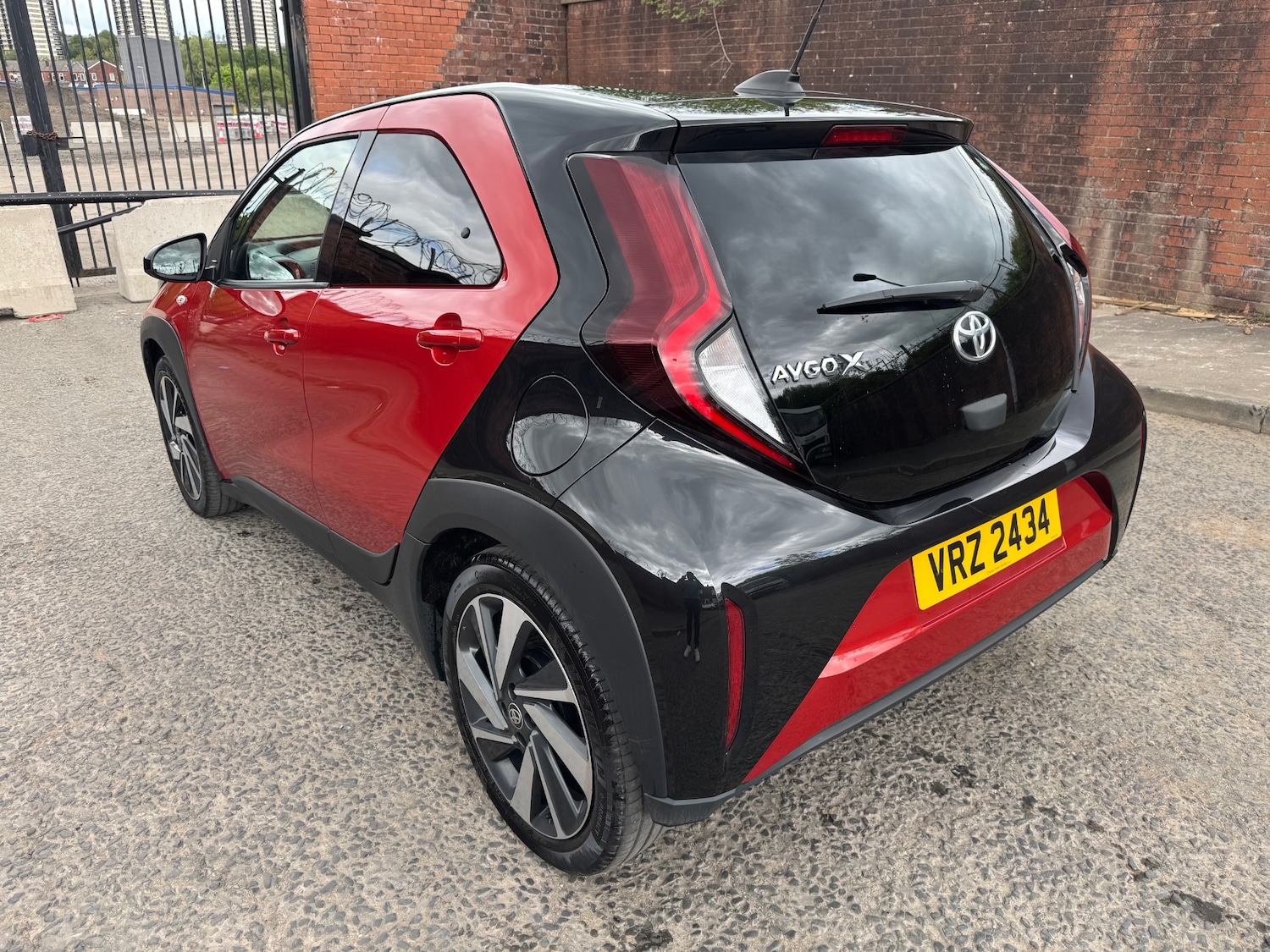 Vehicle 5