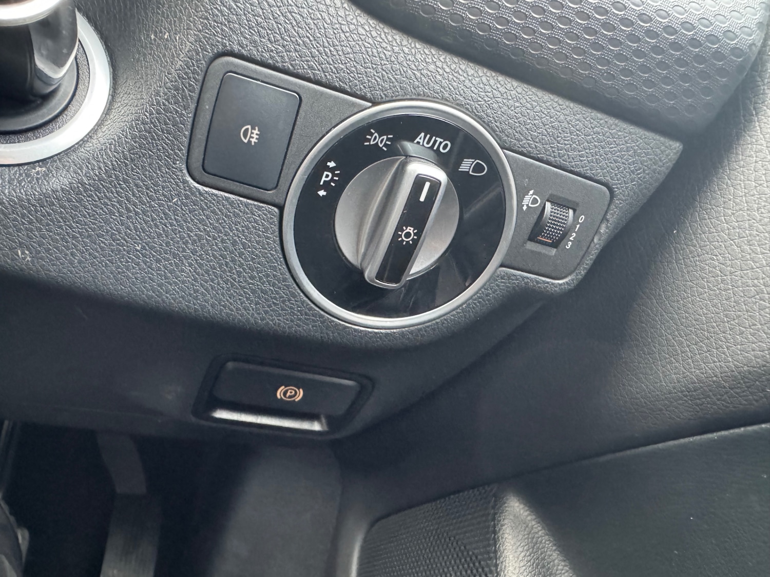 Used Mercedes-Benz A-Class 2017 for sale - 78032050: Photo 17