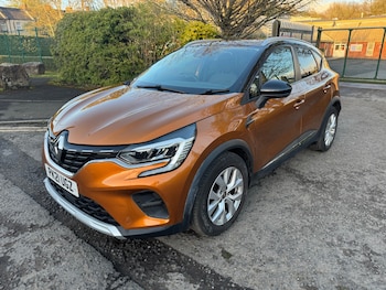 Used Renault Captur 2021 for sale - 78112221: Photo