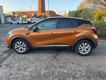 Used Renault Captur 2021 for sale - 78112221: Photo