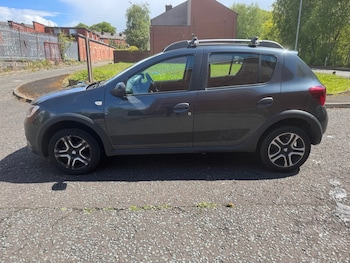 Used Dacia Sandero Stepway 2021 for sale - 78572611: Photo