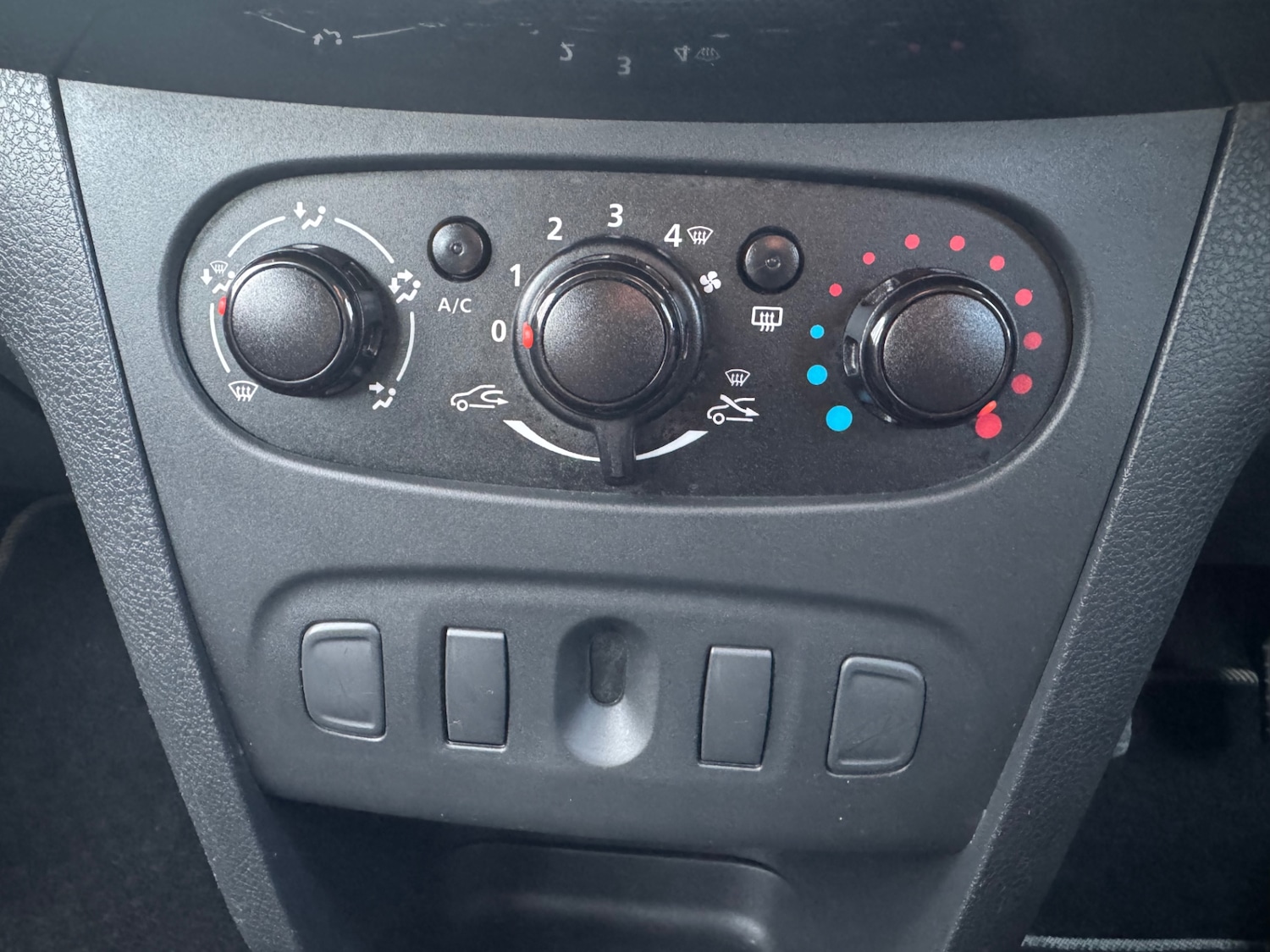 Used Dacia Sandero 2020 for sale - 78099790: Photo 15