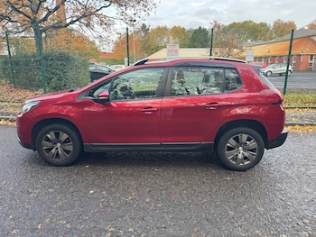 Used Peugeot 2008 2017 for sale - 76521188: Photo