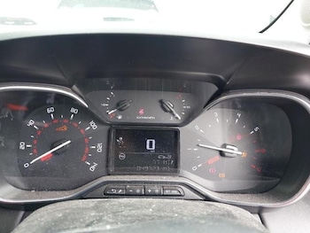 Used Citroen C3 Aircross 2021 for sale - 75677207: Photo