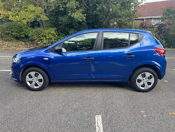 Used Dacia Sandero 2021 for sale - 76246370: Photo 4