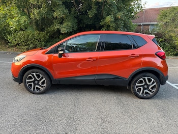 Used Renault Captur 2017 for sale - 79531884: Photo