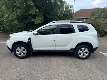 Used Dacia Duster 2020 for sale - 79680772: Photo