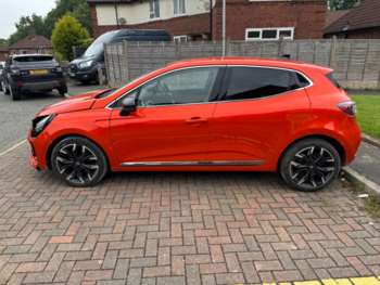 Used Renault Clio 2024 for sale - 74909725: Photo