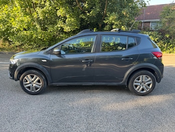 Used Dacia Sandero Stepway 2022 for sale - 79399788: Photo